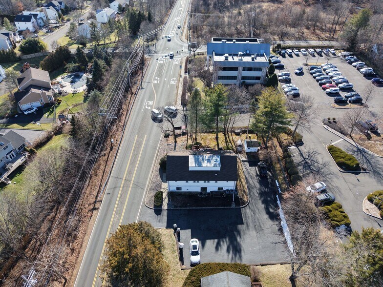 321 N Main St, New City, NY à louer - Photo de l’immeuble – Image 3 sur 23