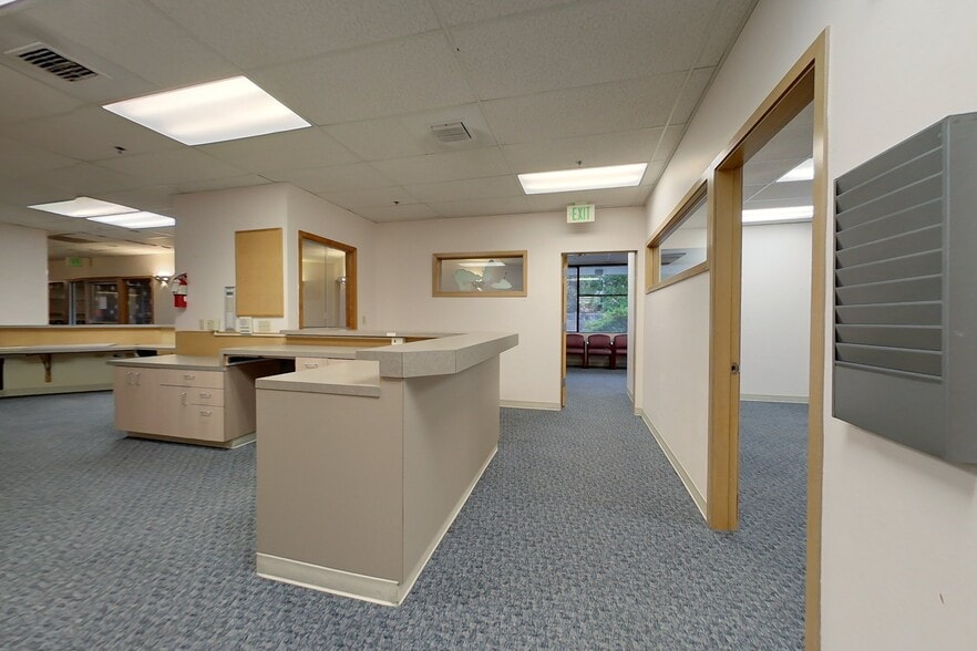 6101 200th St SW, Lynnwood, WA à louer - Photo intérieure – Image 3 sur 13