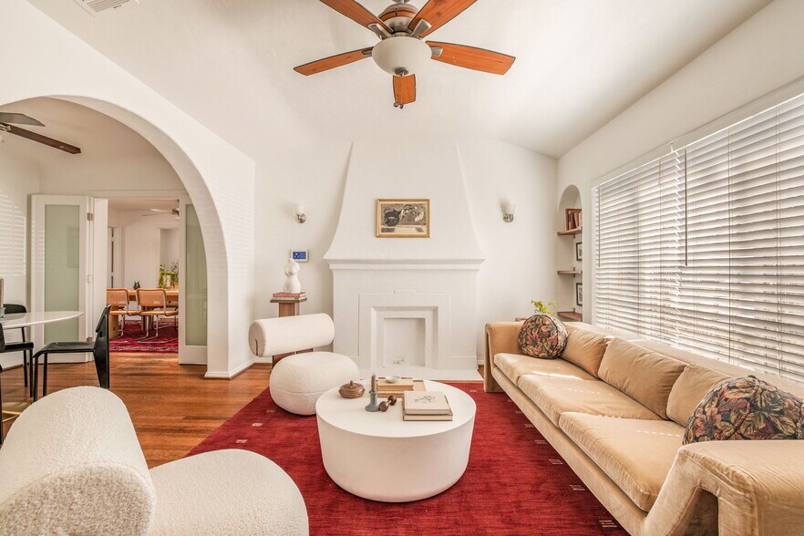 121 N Avenue 59, Los Angeles, CA à vendre - Photo de l’immeuble – Image 3 sur 22