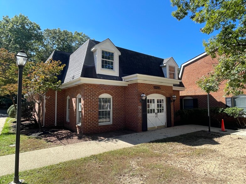 11315 Pembrooke Sq, Waldorf, MD à vendre - Photo de l’immeuble – Image 1 sur 5