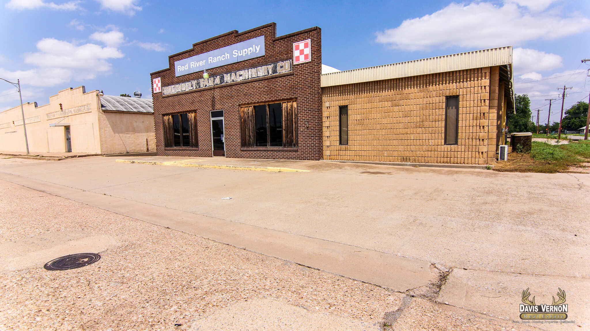 1331 Cumberland St, Vernon, TX à vendre Photo principale– Image 1 sur 47