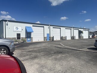 Plus de détails pour 701 Bear Cat Rd, Aledo, TX - Industriel/Logistique à louer