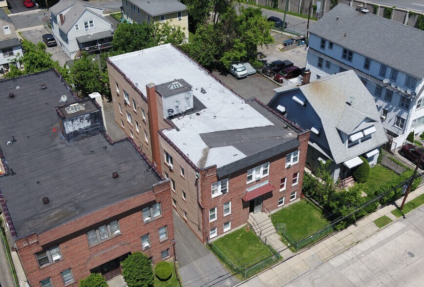 439 Main St, White Plains, NY à vendre - Photo de l’immeuble – Image 3 sur 40