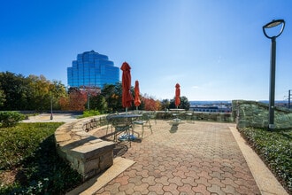 2849 Paces Ferry Rd SE, Atlanta, GA - VUE AÉRIENNE vue de carte - Image1