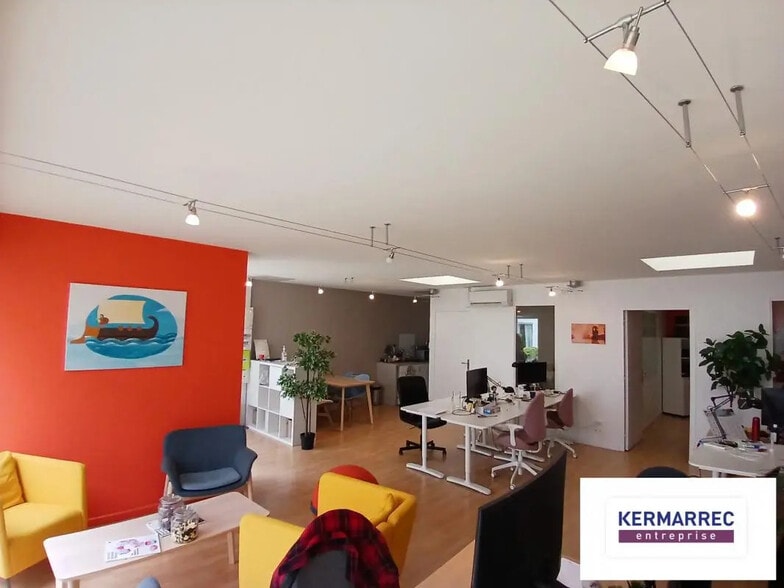 Bureau dans Nantes à louer - Photo de l’immeuble – Image 1 sur 5