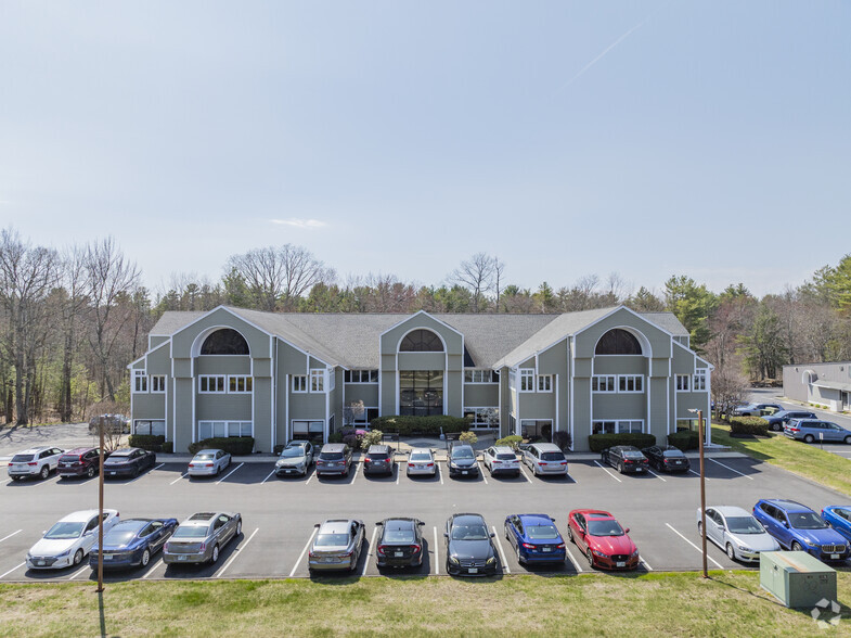 90 Stiles Rd, Salem, NH à louer - Photo principale – Image 1 sur 5