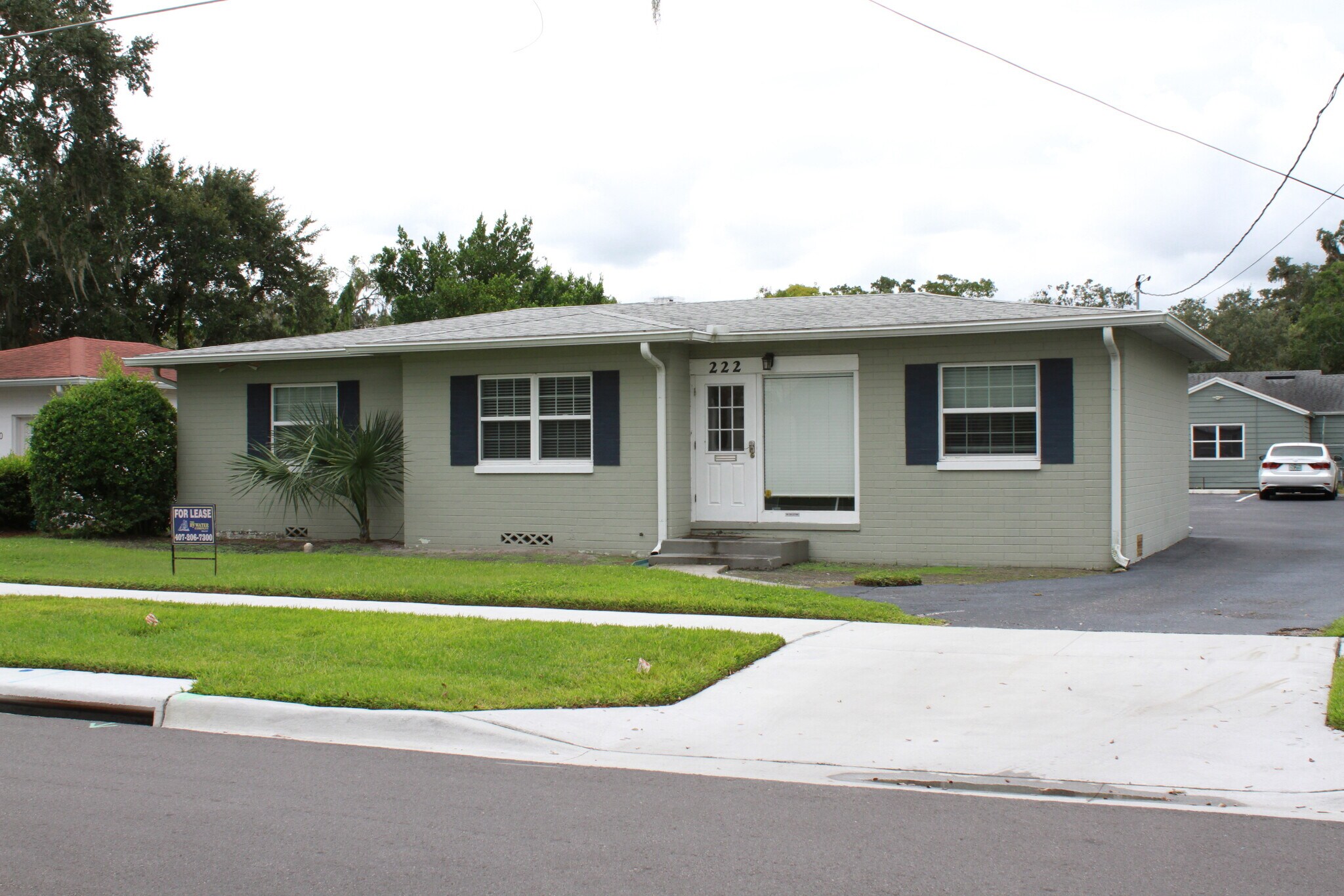 222 Pasadena Pl, Orlando, FL à louer Photo de l’immeuble– Image 1 sur 7