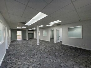 5 Financial Plz, Napa, CA à louer Photo intérieure– Image 2 sur 5