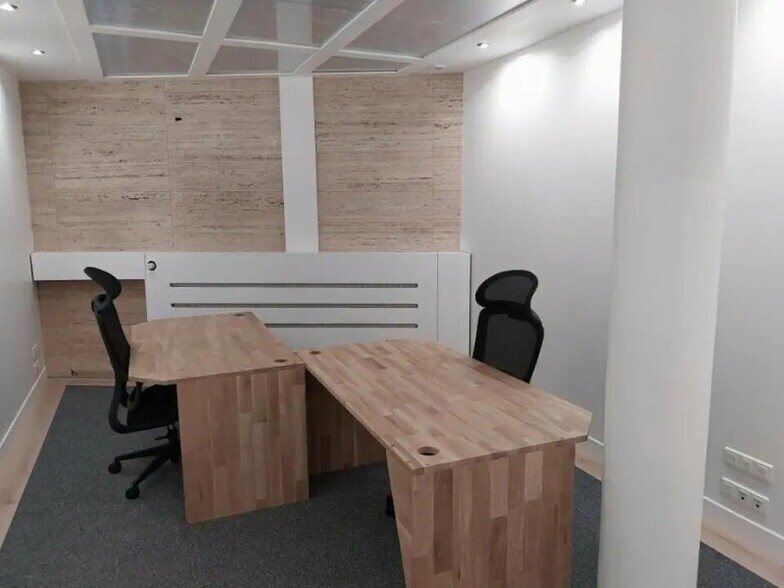 Bureau dans Le Havre à louer - Photo de l’immeuble – Image 2 sur 4