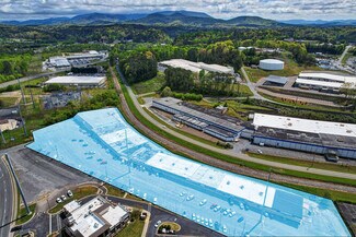 Plus de détails pour 200 Industrial Blvd, Ellijay, GA - Local commercial à vendre