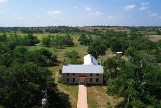 Plus de détails pour 1037 Ranch 962 W rd, Round Mountain, TX - Spécialisé à vendre