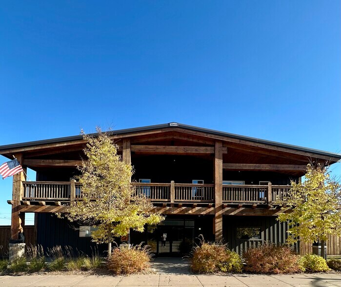 616 Tower Ave, Superior, WI à louer - Photo de l’immeuble – Image 1 sur 1