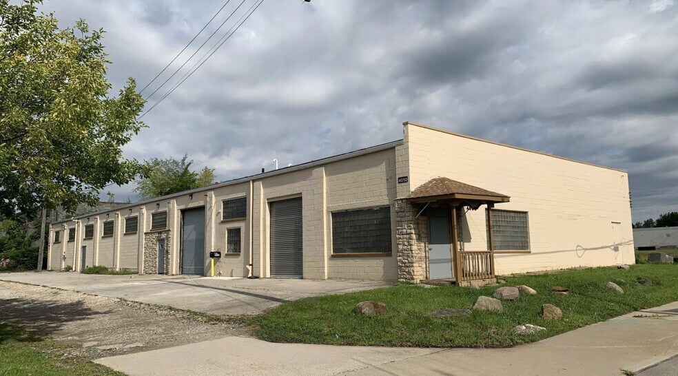 4050 E 116th St, Cleveland, OH à vendre - Photo de l’immeuble – Image 1 sur 41