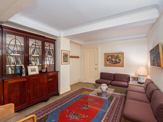 Plus de détails pour 910 Park Ave, New York, NY - Logement à vendre