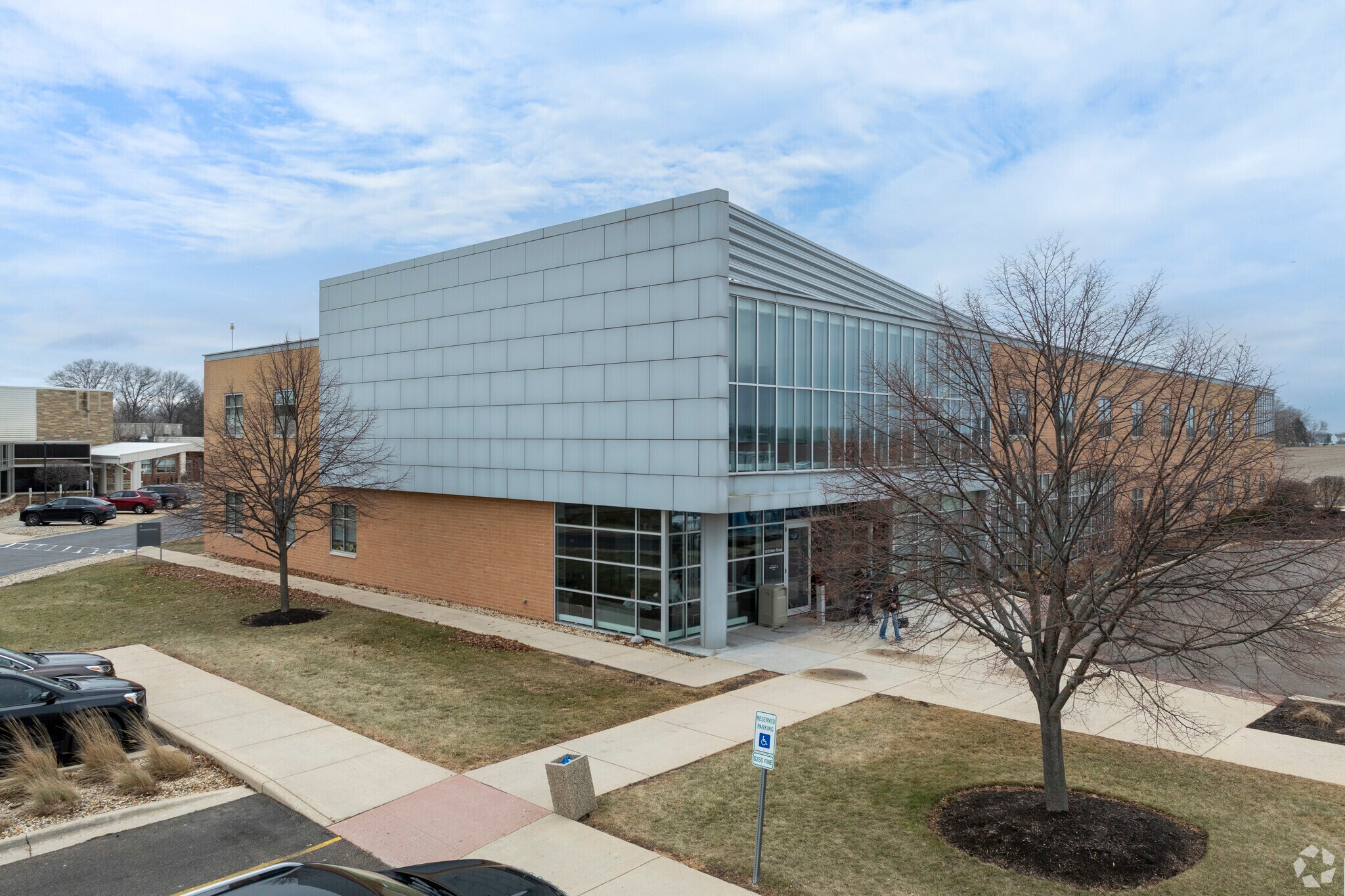 1310 Main St, Sandwich, IL à louer Photo principale– Image 1 sur 5