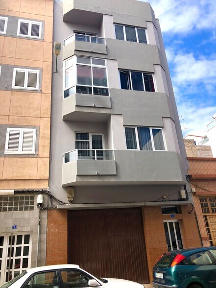 Calle Suárez Naranjo, 81, Las Palmas de Gran Canaria, Las Palmas à vendre - Photo de l’immeuble – Image 1 sur 10