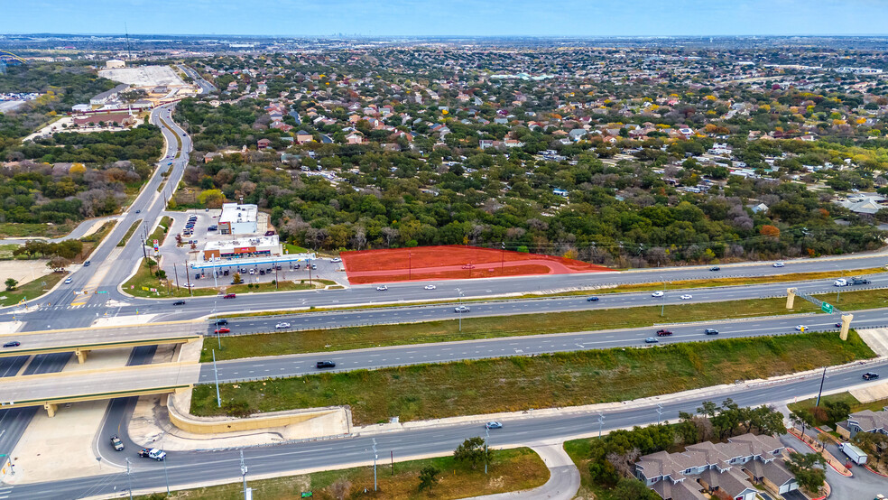 W Loop 1604 and West Military Drive, San Antonio, TX à louer - Photo de l’immeuble – Image 3 sur 8