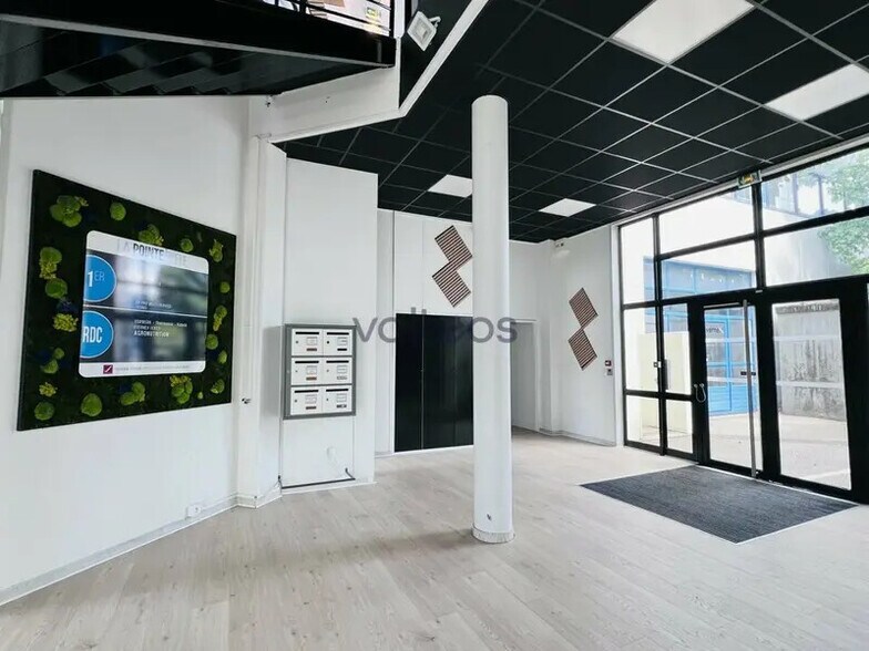 Bureau dans Labège à louer - Photo de l’immeuble – Image 3 sur 9