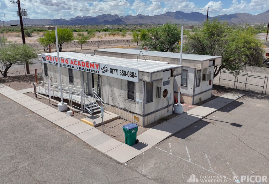3170 W El Camino Del Cerro, Tucson, AZ à vendre - Photo de l’immeuble – Image 2 sur 7