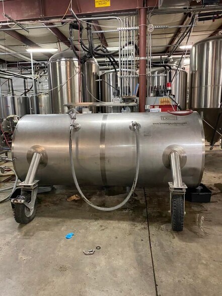 1301 Barth Ave, Indianapolis, IN à vendre - Photo de l’immeuble – Image 3 sur 4