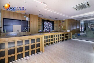 Plus de détails pour Local commercial à vendre