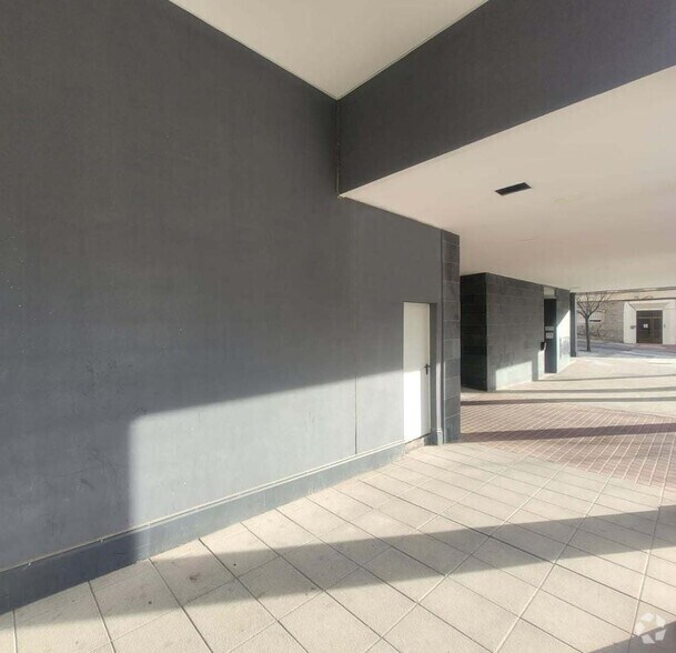 Immeuble residentiel dans Segovia, Segovia à vendre - Photo intérieure – Image 1 sur 1