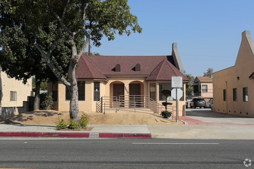 1520 S Garfield Ave, Alhambra, CA à louer - Photo de l’immeuble – Image 2 sur 5