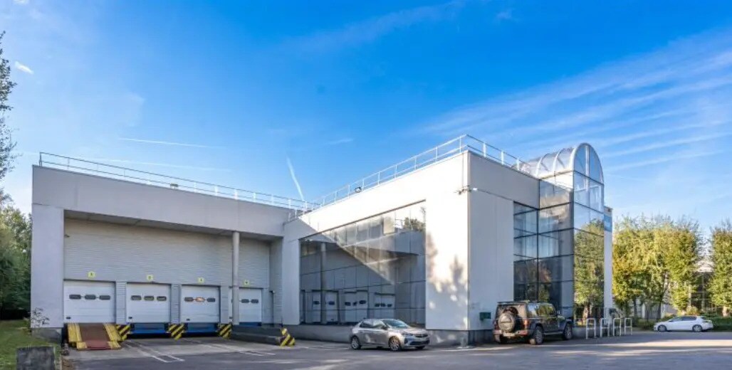 Industriel/Logistique dans Bussy-Saint-Georges à louer Photo de l’immeuble– Image 1 sur 8