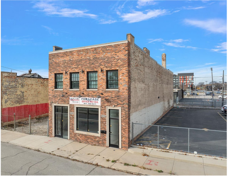 820-822 W Baltimore Ave, Detroit, MI à vendre - Photo de l’immeuble – Image 2 sur 6