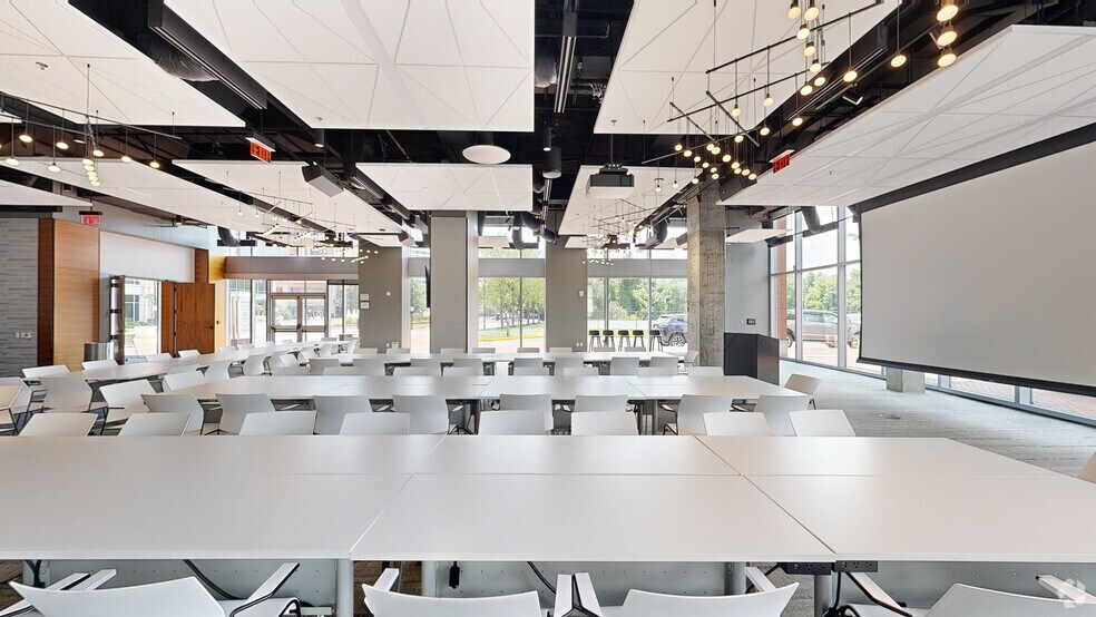 8010 Towers Crescent Dr, Vienna, VA à louer - Numérisation 3D Matterport – Image 2 sur 9