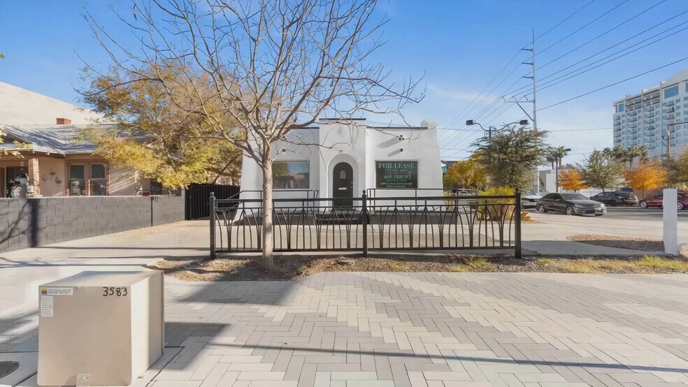 310 Gass Ave, Las Vegas, NV à louer - Vidéo sur l’annonce professionnelle – Image 2 sur 43