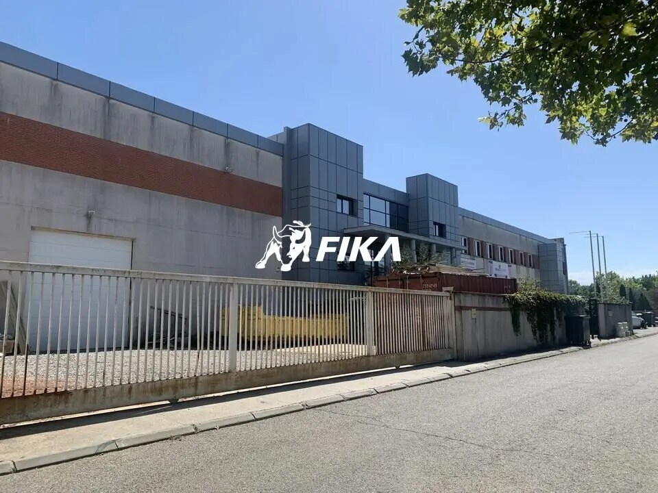 Local d'activités dans Cugnaux à vendre Photo de l’immeuble– Image 1 sur 13