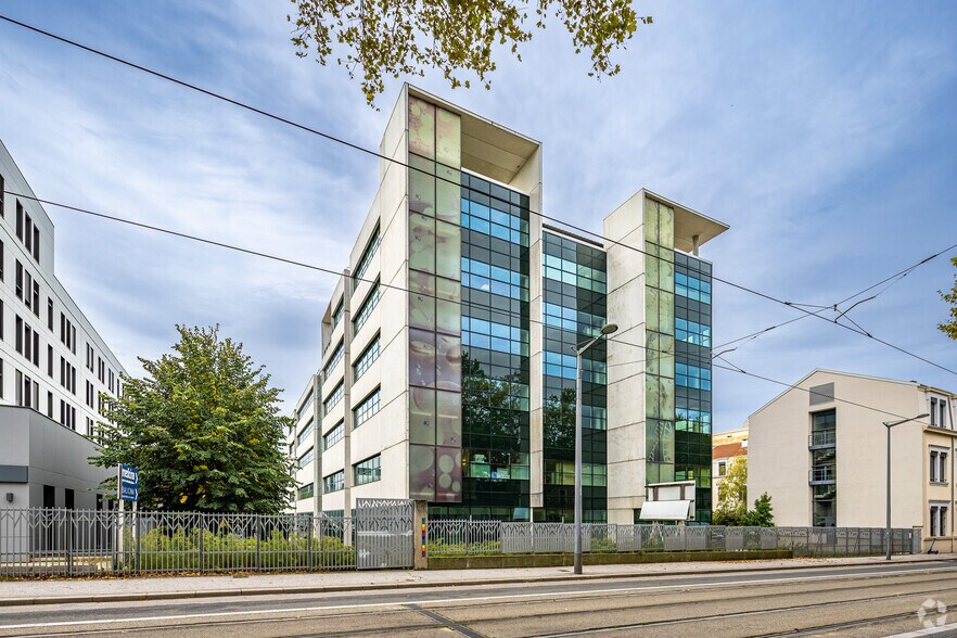 Bureau dans Lyon à louer - Photo principale – Image 1 sur 5