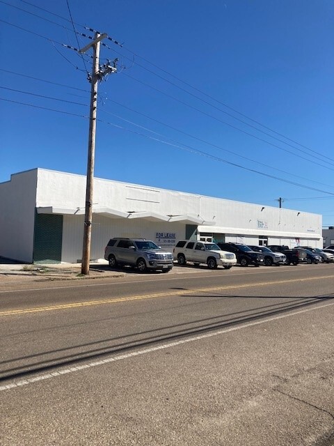 200 N Saint Marys St, Beeville, TX à louer Photo de l’immeuble– Image 1 sur 1