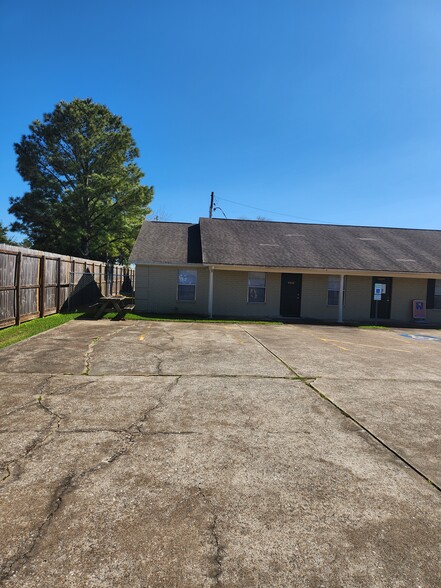 6446 Concord Rd, Beaumont, TX à louer - Photo de l’immeuble – Image 3 sur 16
