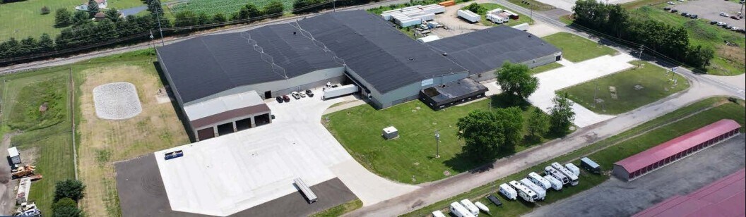 15401 Industrial Dr, Schoolcraft, MI à louer Photo de l’immeuble– Image 1 sur 36