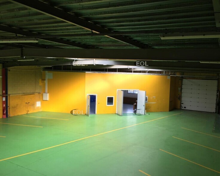 Local d’activités dans Montreuil à louer - Photo intérieure – Image 3 sur 5