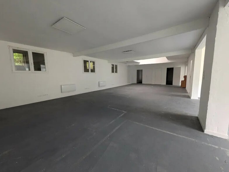 Bureau dans Darnétal à vendre - Photo de l’immeuble – Image 2 sur 4