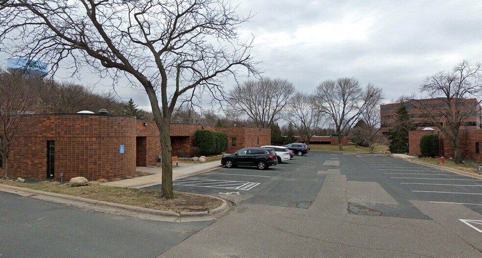 4936-4942 Lincoln Dr, Edina, MN à vendre - Photo de l’immeuble – Image 3 sur 3