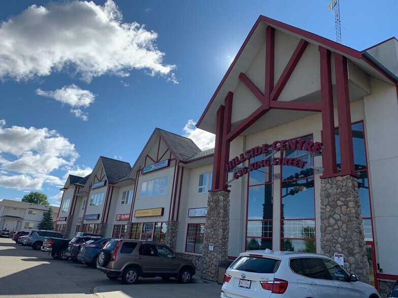 636 King St, Spruce Grove, AB à louer - Photo de l’immeuble – Image 2 sur 9