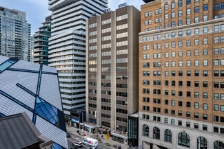 Plus de détails pour 180 Bloor St W, Toronto, ON - Bureau à louer