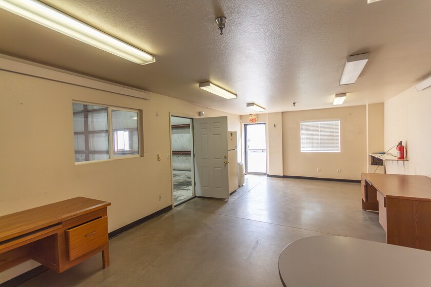 546 8th St SE, Loveland, CO à louer - Photo de l’immeuble – Image 2 sur 38