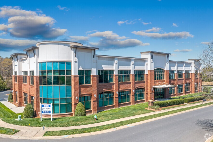 1245 Rosemont Dr, Indian Land, SC à louer - Photo principale – Image 1 sur 14