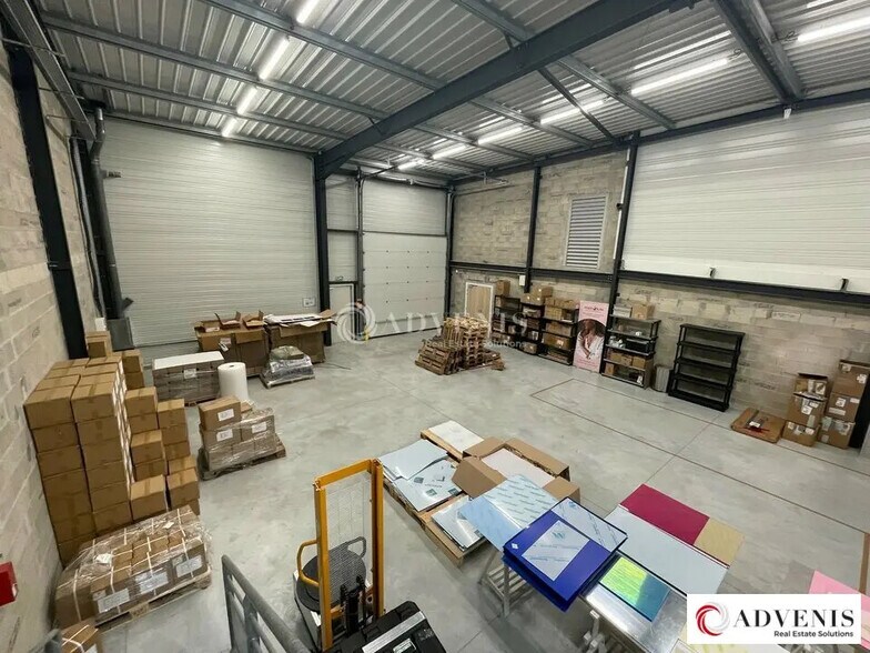 Local d’activités dans Mérignac à louer - Photo de l’immeuble – Image 1 sur 8