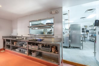 720 4th Ave, San Diego, CA à louer Photo intérieure– Image 1 sur 2