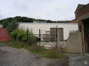 42-44 Rosebery Rd, Dursley à louer - Photo de l’immeuble – Image 1 sur 7