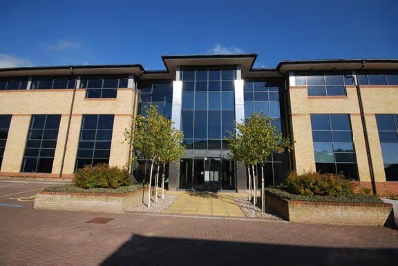 Priory Dr, Newport à louer - Photo de l’immeuble – Image 3 sur 30