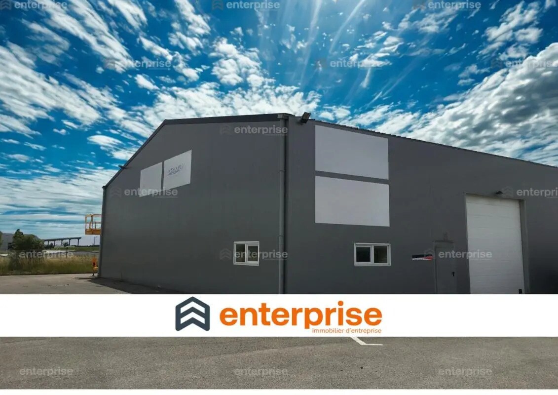 Local d'activités dans Moreuil à vendre Photo de l’immeuble– Image 1 sur 6