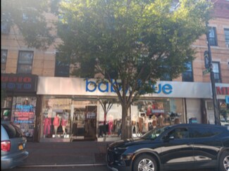 Plus de détails pour 5634 Myrtle Ave, Ridgewood, NY - Local commercial à louer