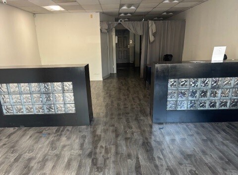 4519-4523 Van Nuys Blvd, Sherman Oaks, CA à louer - Photo de l’immeuble – Image 2 sur 4